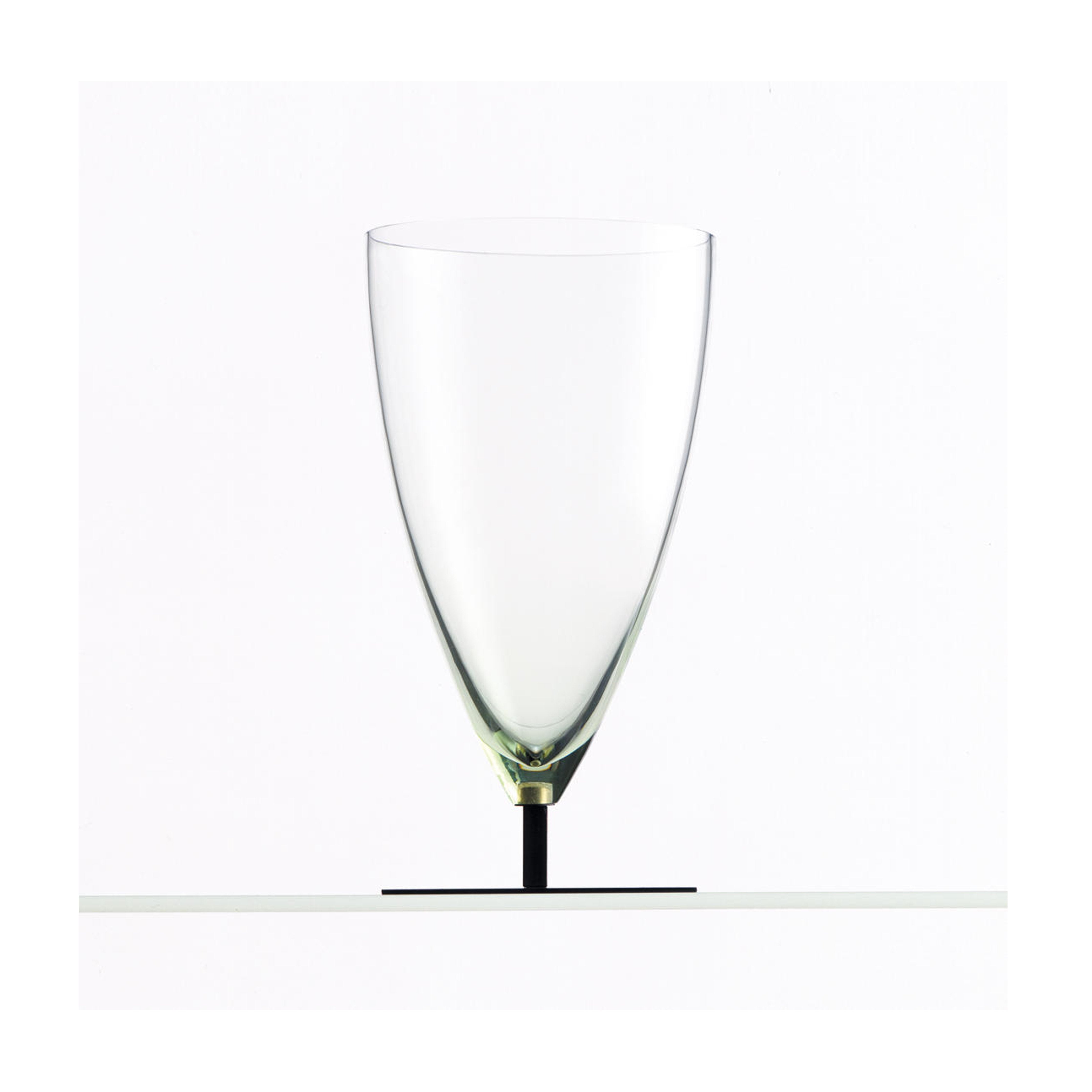 Base quadra vase, Michele De Lucchi - ONEROOM